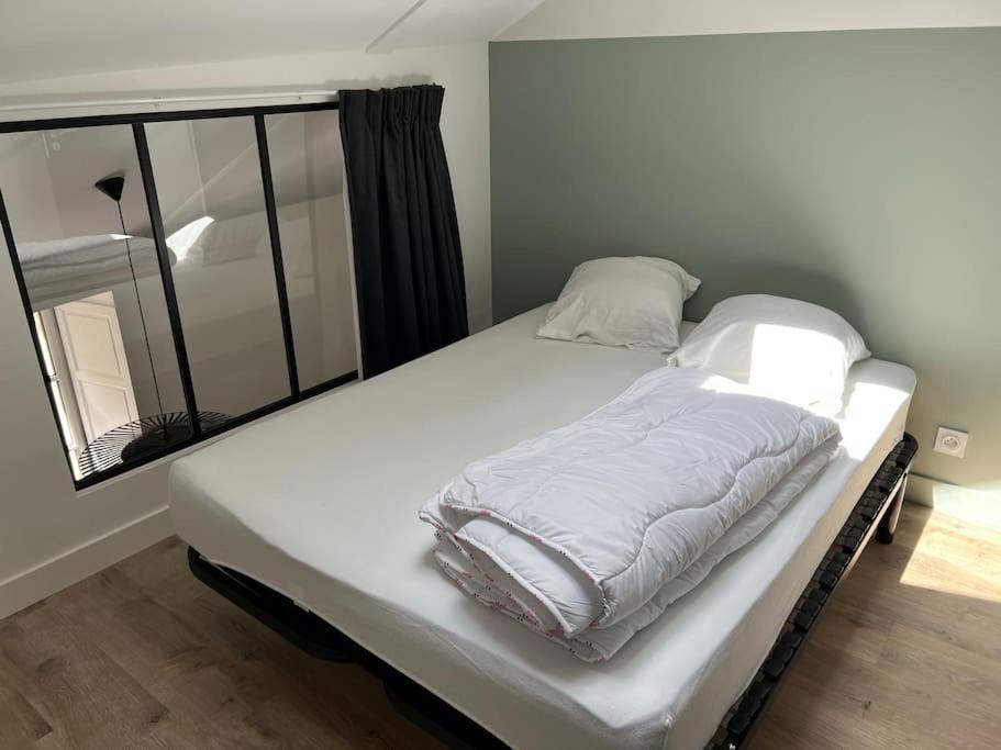 Nantes Centre, Superbe Triplex Apartment ภายนอก รูปภาพ